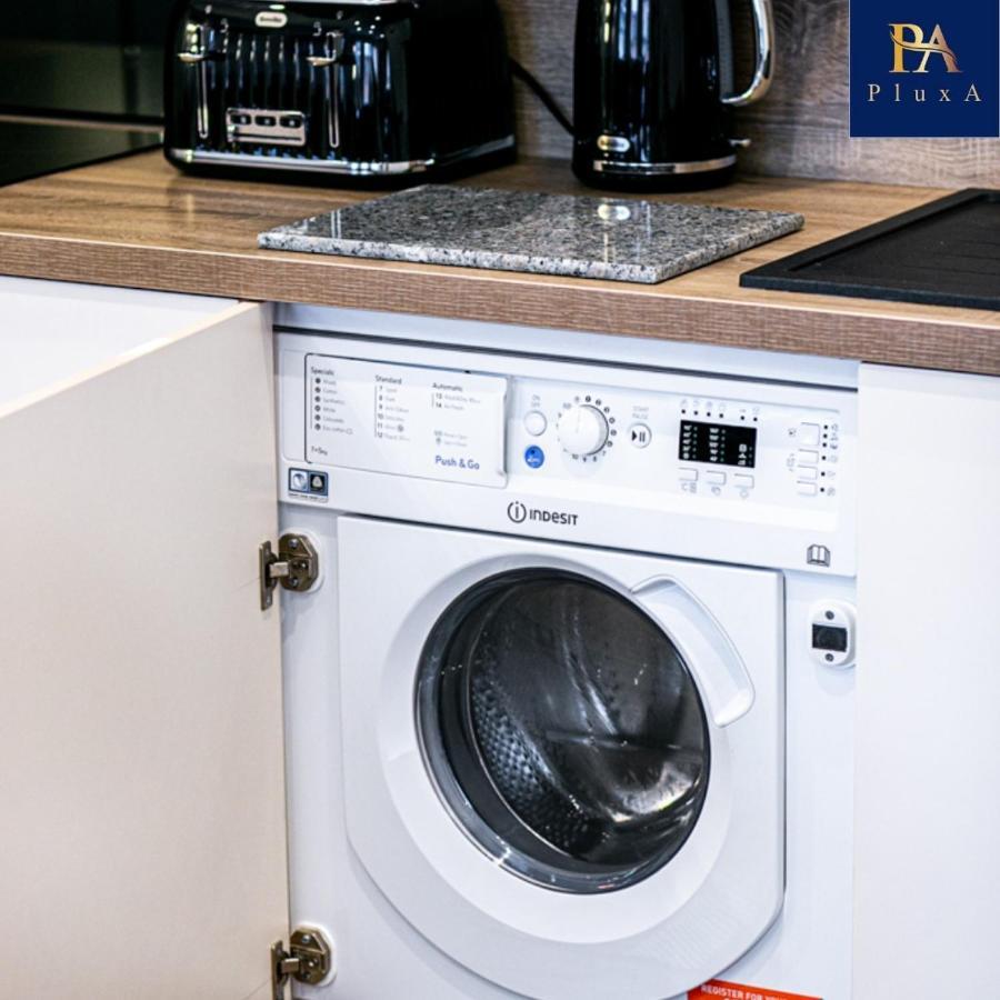 Apartment Pluxa Moonlight - Hub Serviced Apt, Free Parking ,prime Location Birmingham