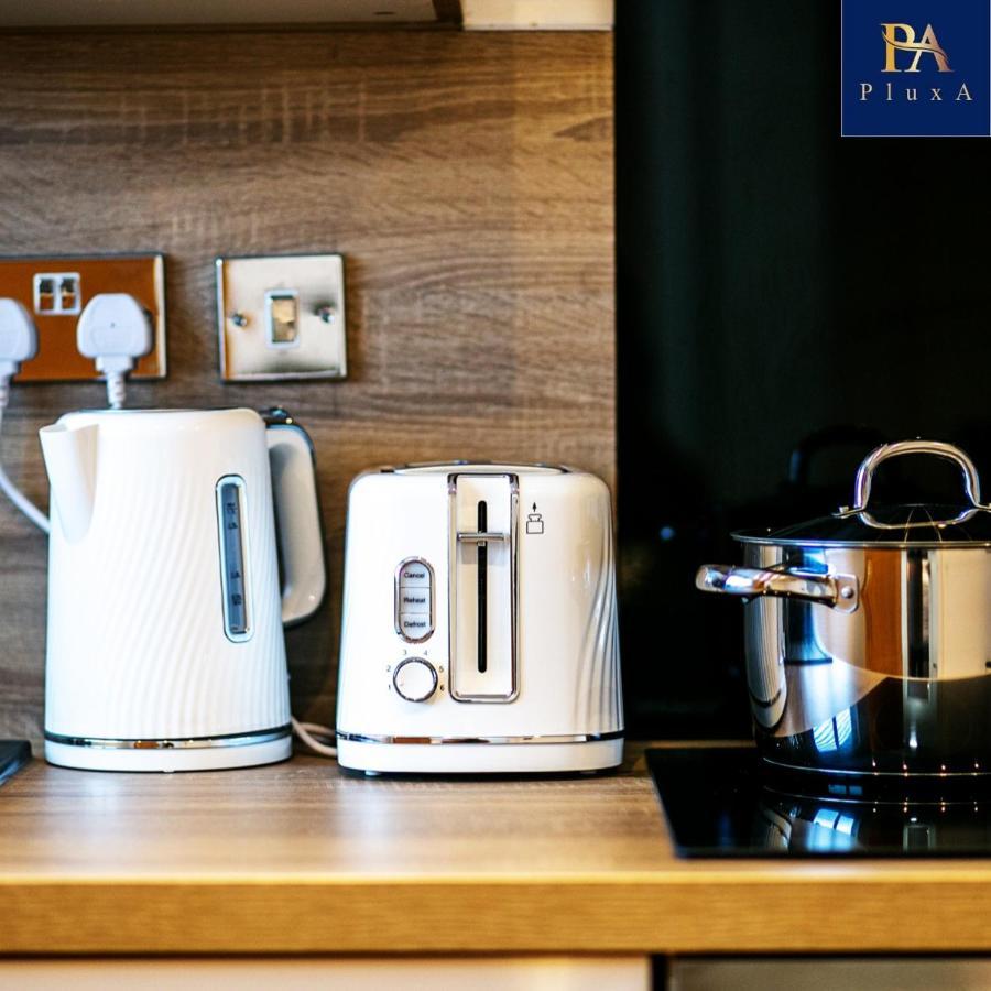 Apartment Fully Private & Free Parking - Pluxa Silken Grey *
