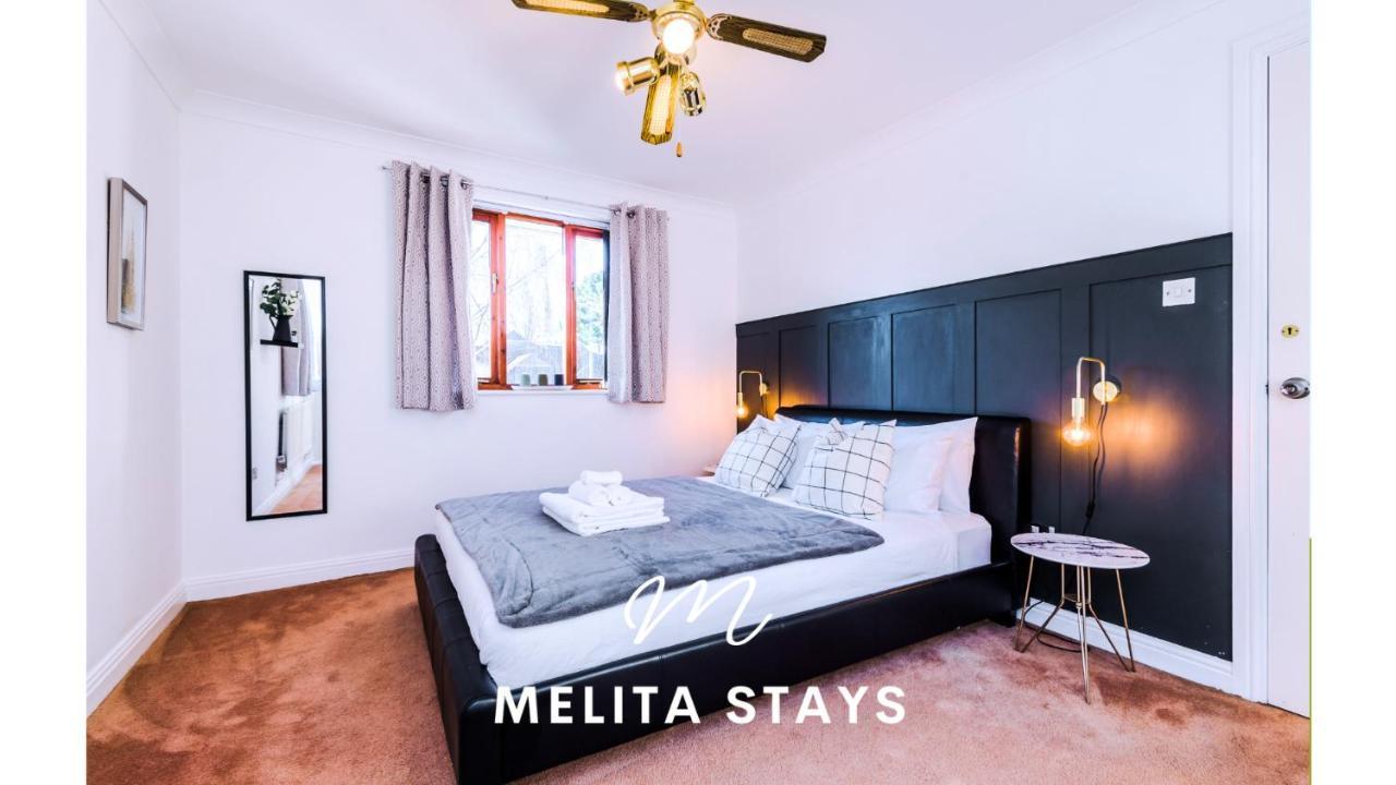 Apartment Spacious And Stylish 2 Bedroom Birmingham