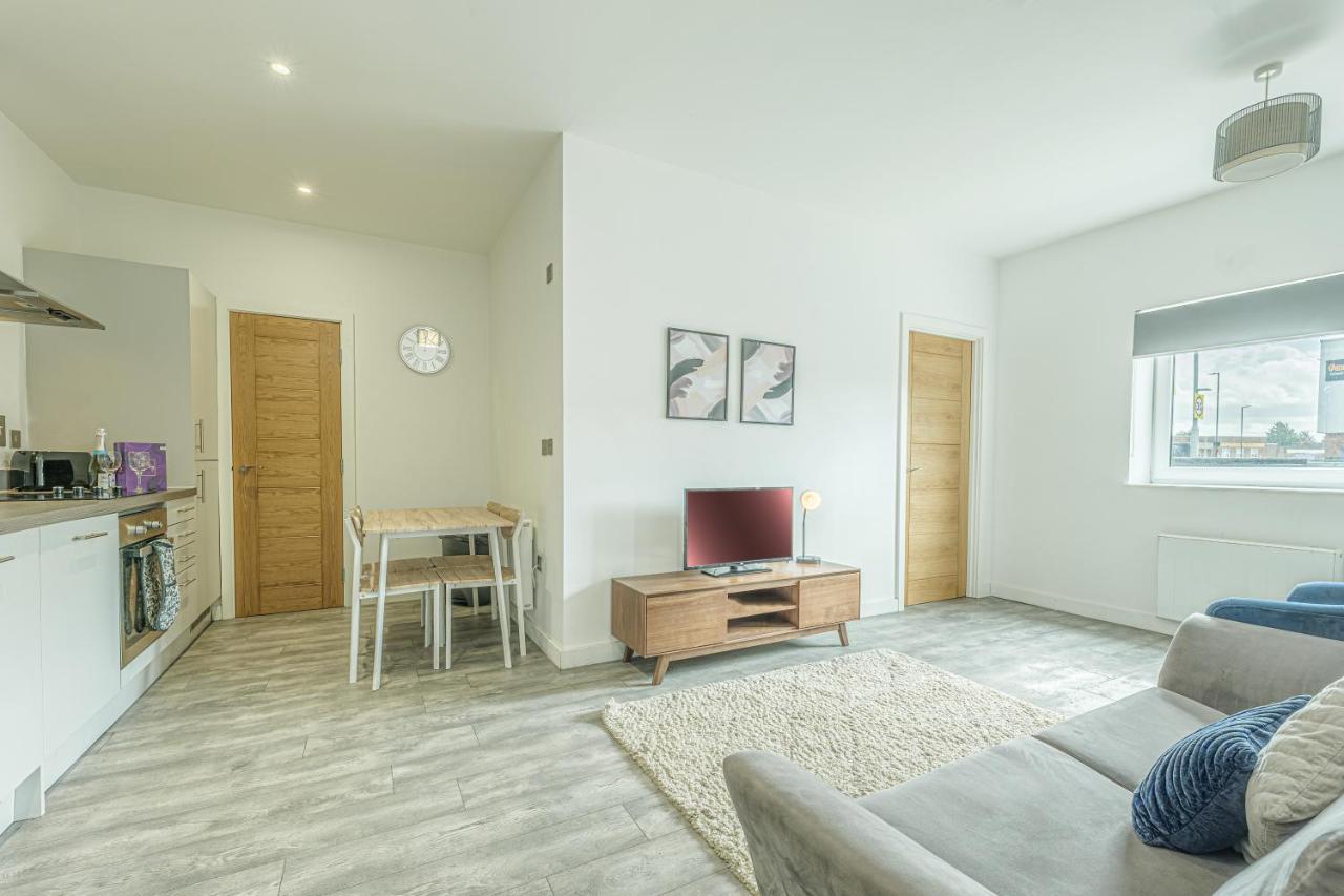 Apartment Centrally Located Stylish *