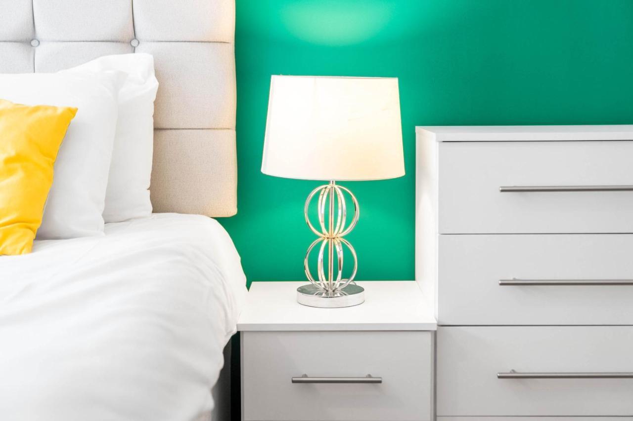 Onyx O2 Arena Brindley Place Broad Street Large Spacious 2* Birmingham