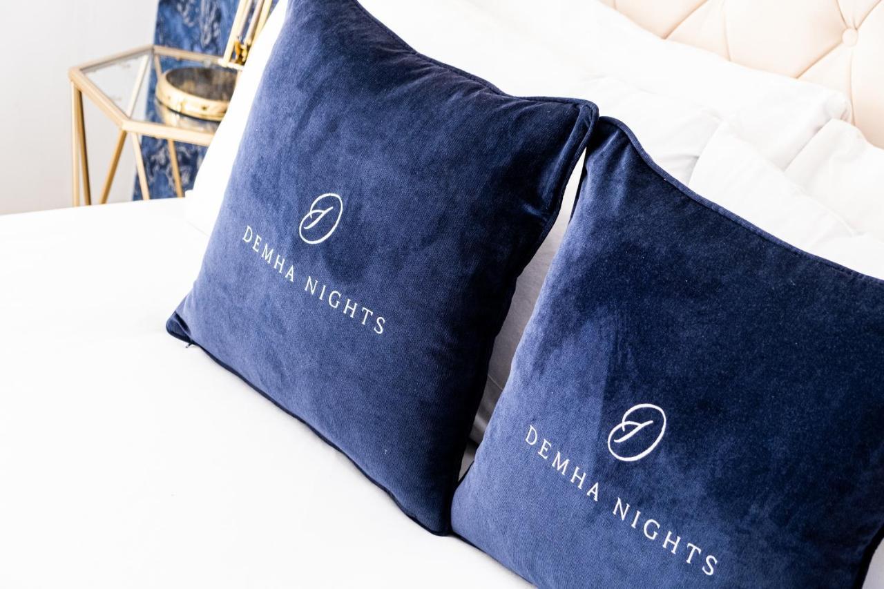 Centre 3 Bedroom House - Family & Business - Demha Nights *