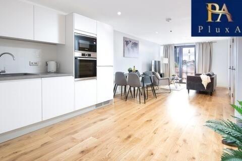 Apartment Pluxa Lavish Escape Classy City Centre Birmingham