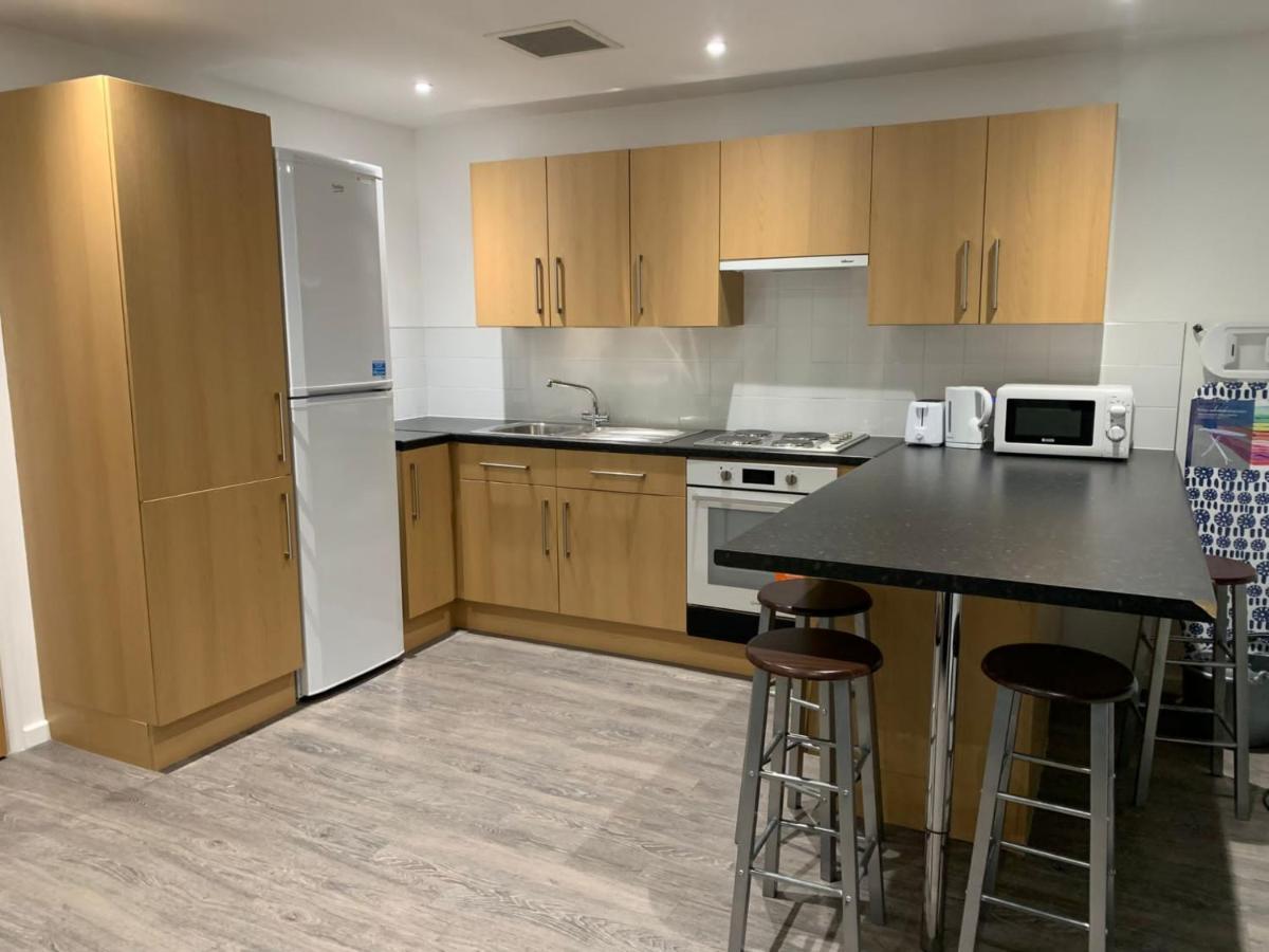 Ensuite Bedrooms With Shared Kitchen And At The Heights In * Birmingham
