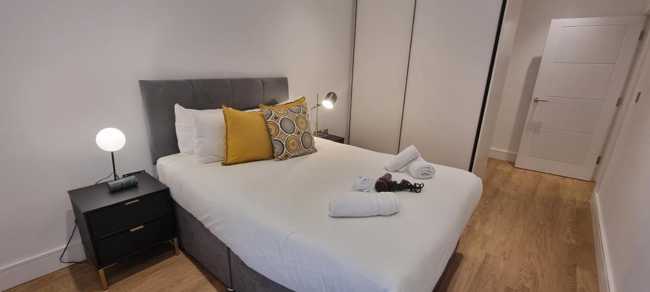Luxury Centre - Chinatown - Smart Tv - Wifi