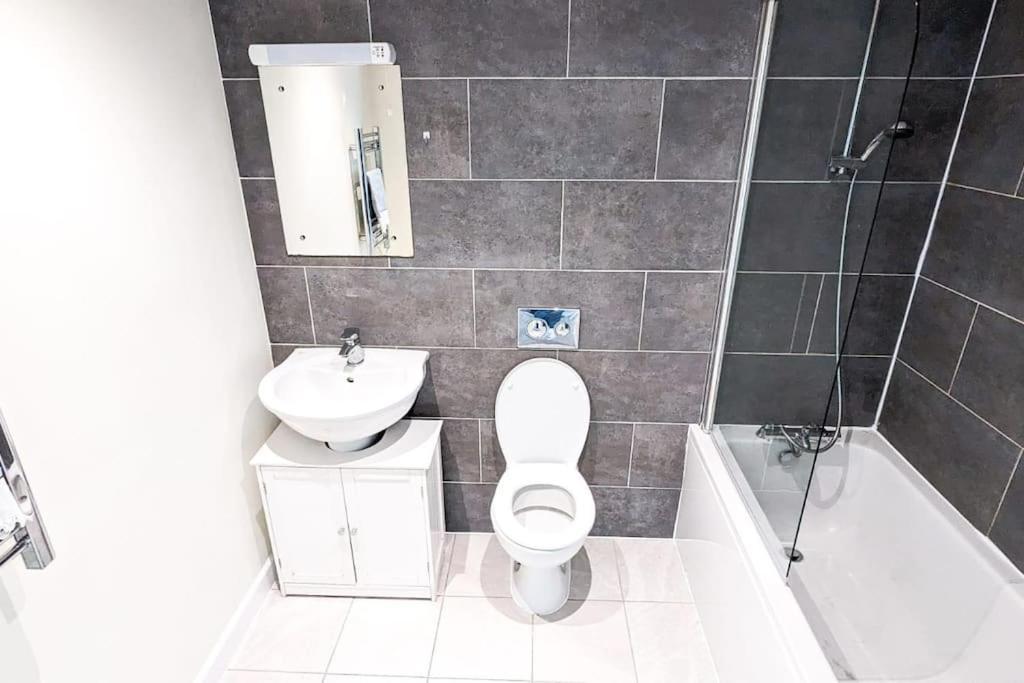 Apartment 1 Bedroom Centre *