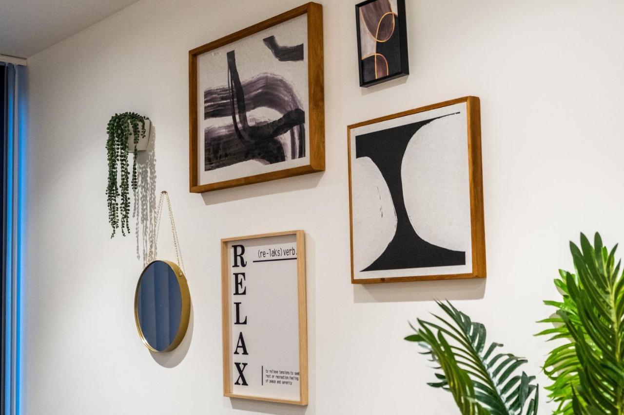 Exoticstay • New Build • Stylish 1-bedroom In The Centre • Wifi & Netflix • Self Check-in * Birmingham