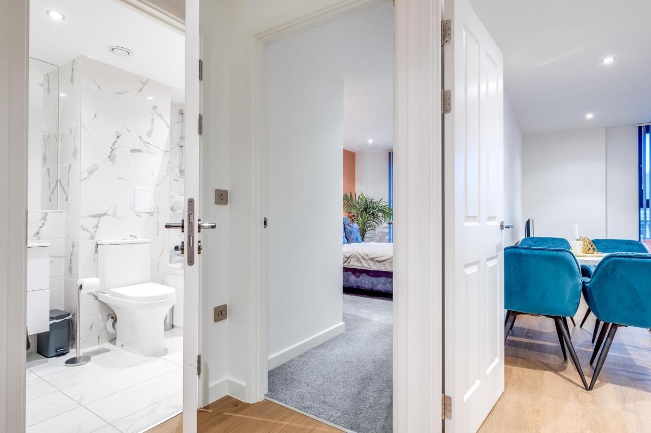 Exoticstay • New Build • Stylish 1-bedroom In The Centre • Wifi & Netflix • Self Check-in