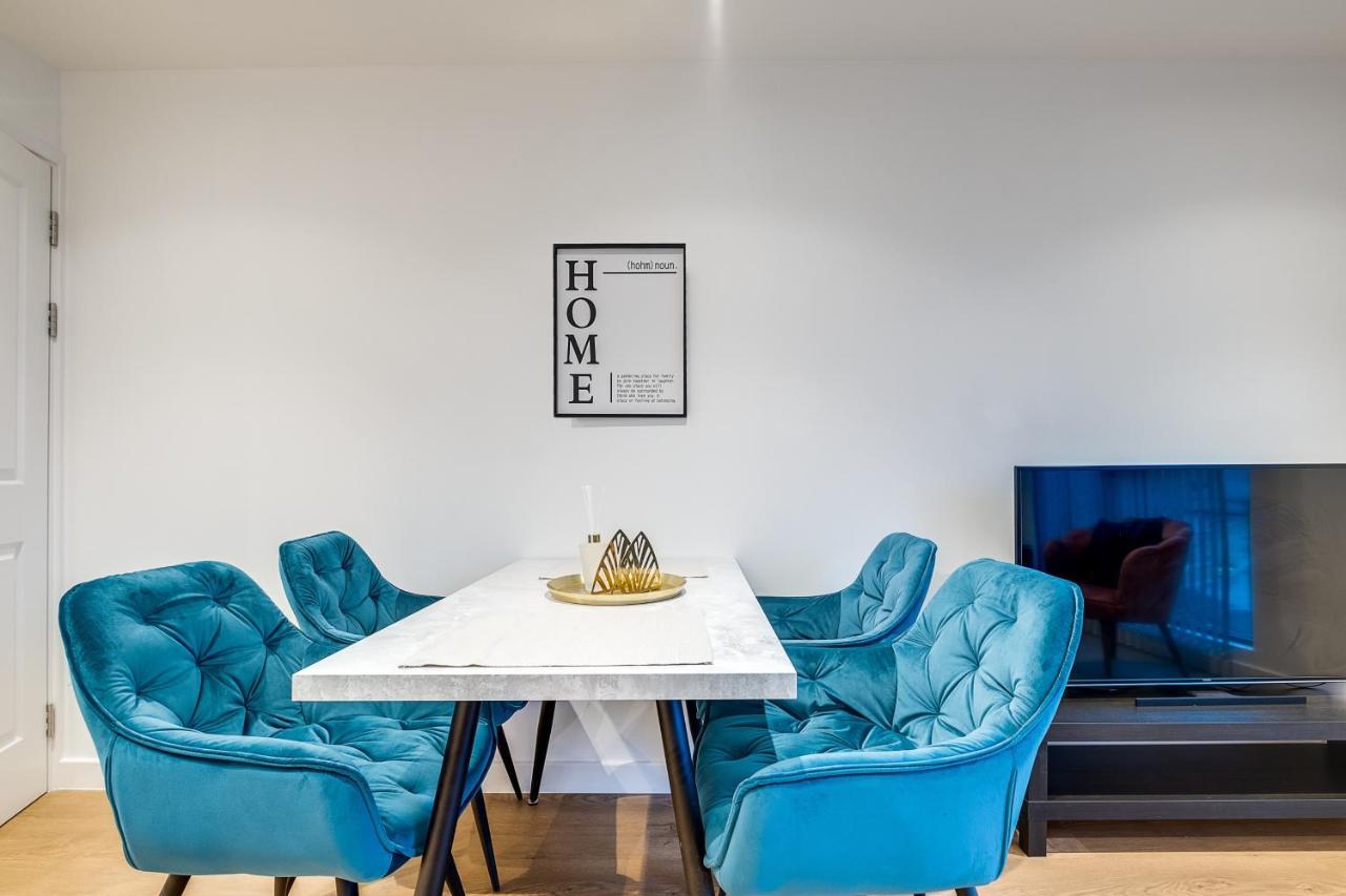 Exoticstay • New Build • Stylish 1-bedroom In The Centre • Wifi & Netflix • Self Check-in