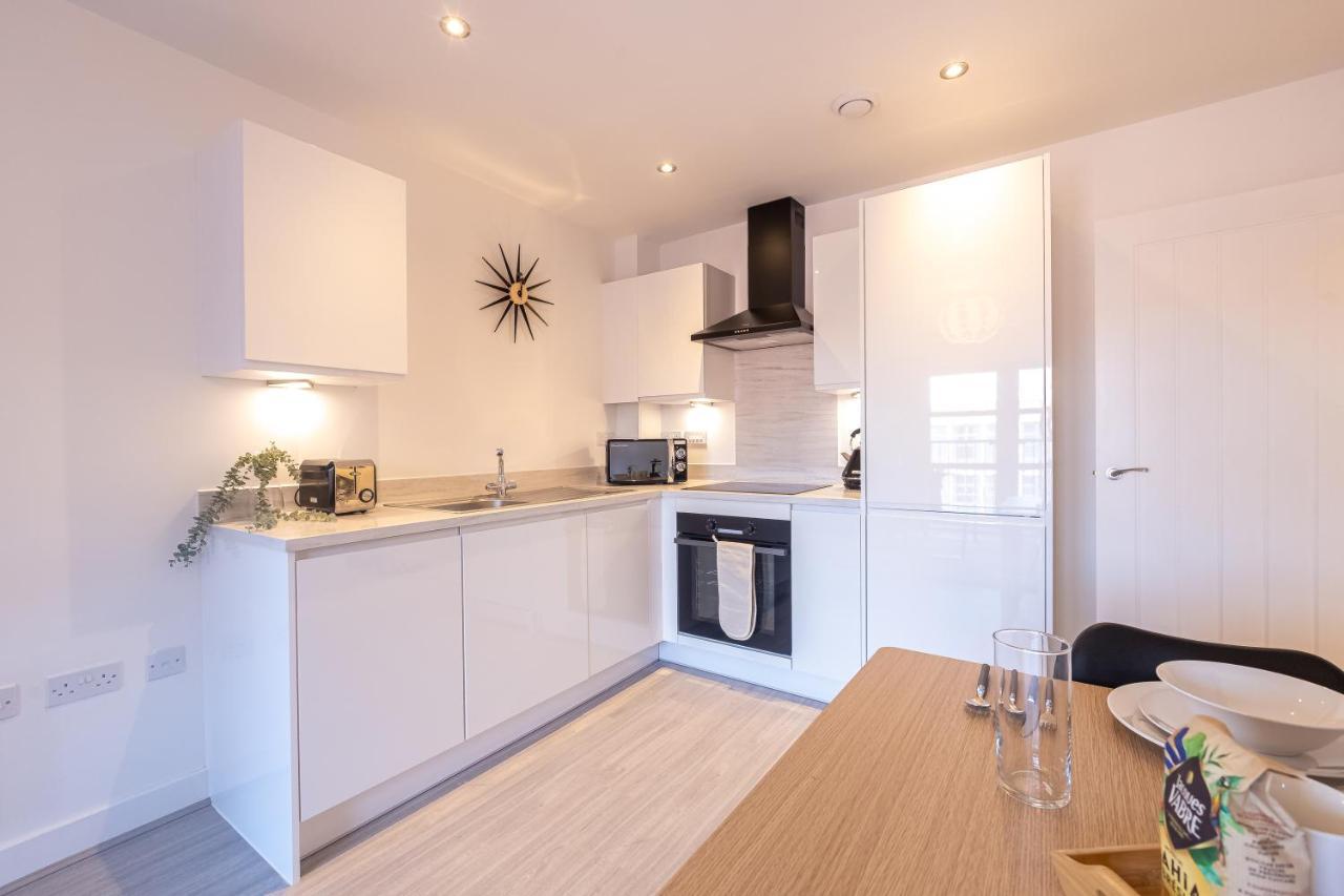 Apartment Whispering Northwood - Premier 1 And 2 Bedroom Near Business District By Sojo Birmingham