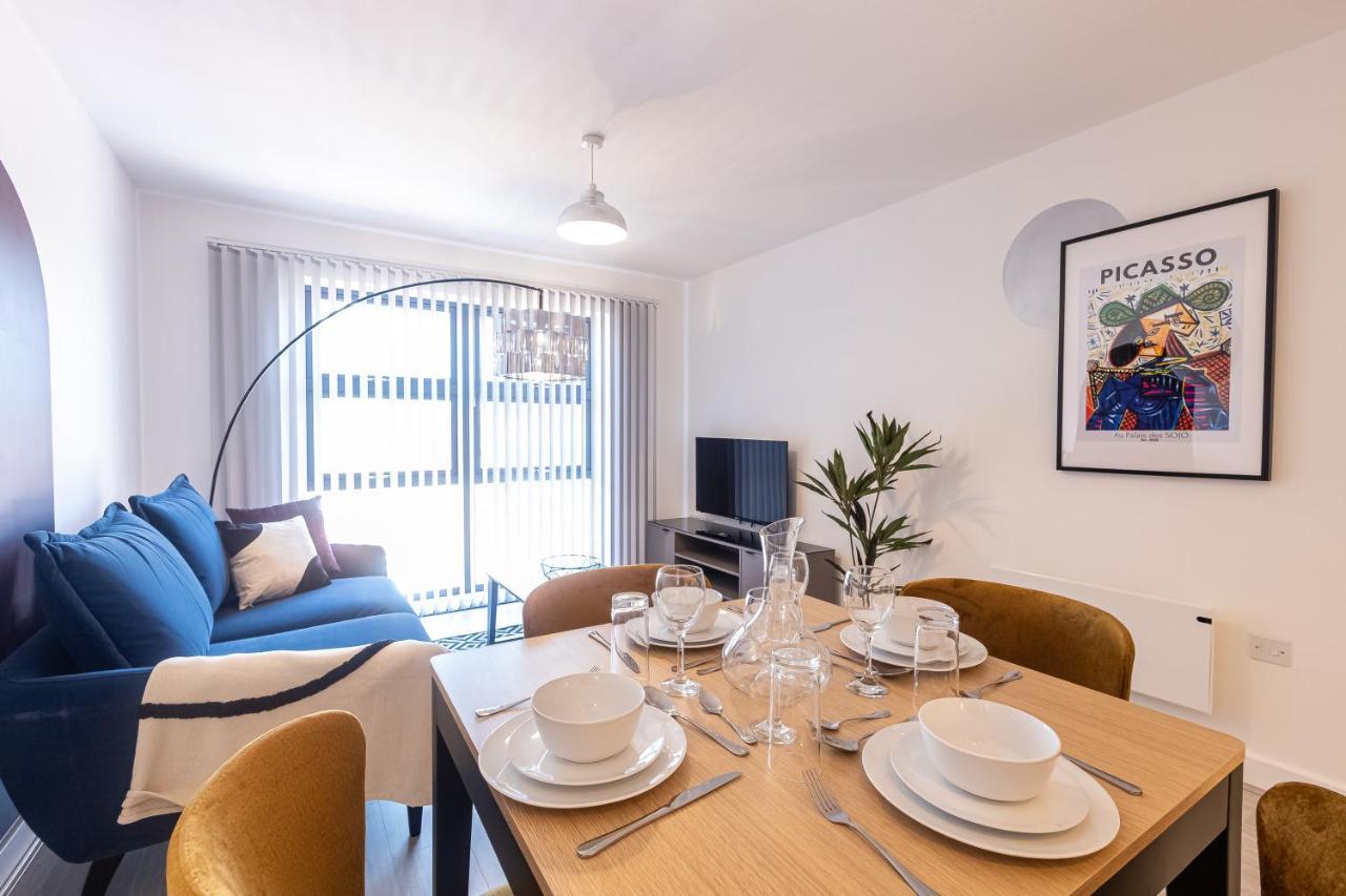 Apartment Whispering Northwood - Premier 1 And 2 Bedroom Near Business District By Sojo Birmingham