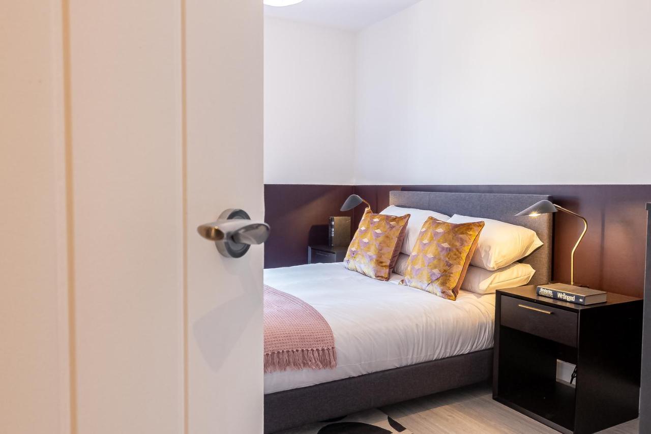 Whispering Northwood - Premier 1 And 2 Bedroom Near Business District By Sojo Apartment