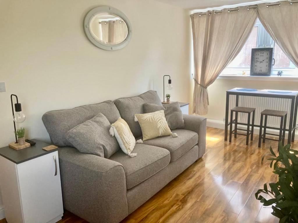 Apartment Centre