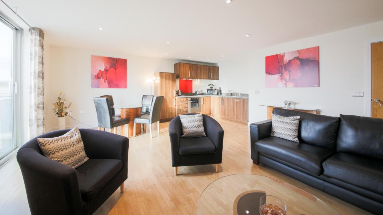 The Spires Serviced Apartment *