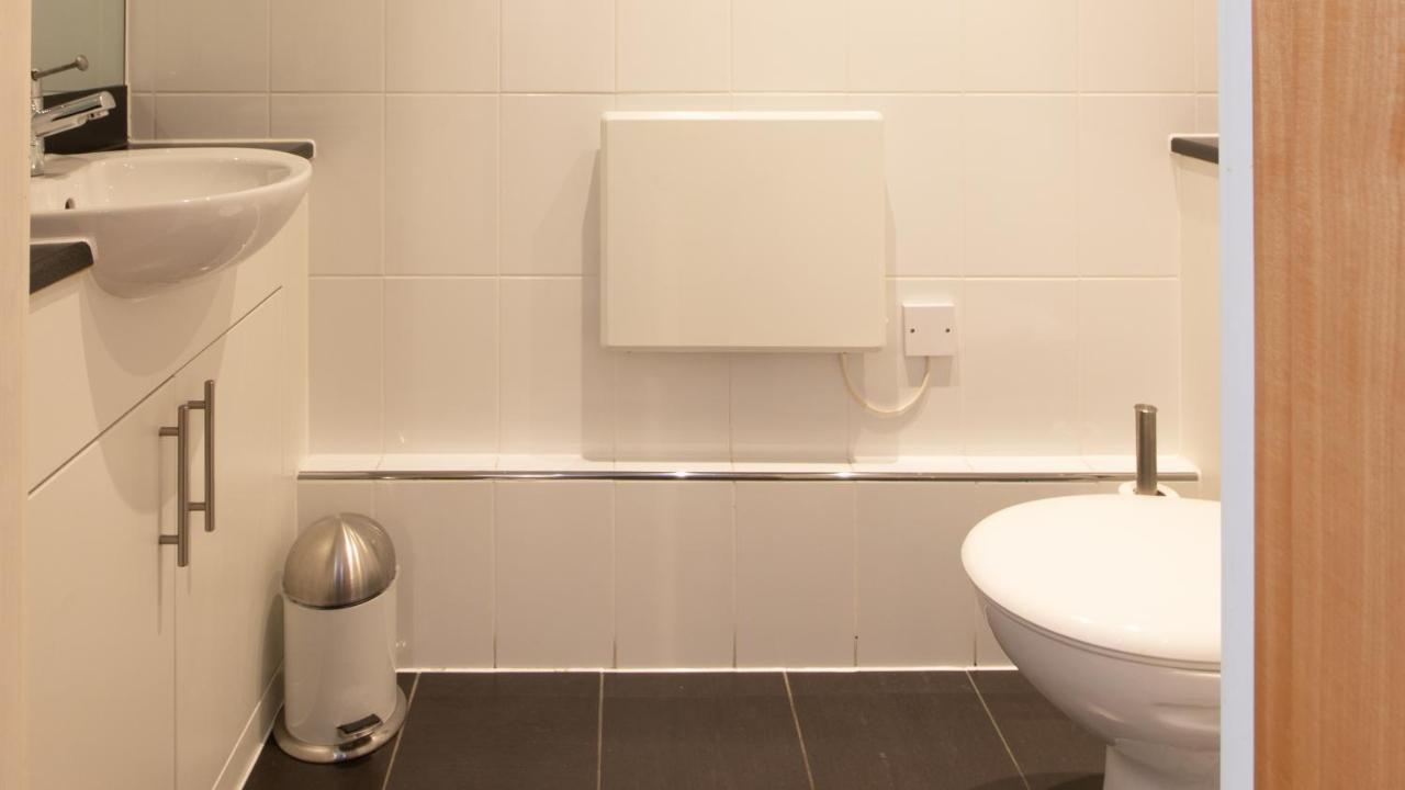Apartment The Spires Serviced