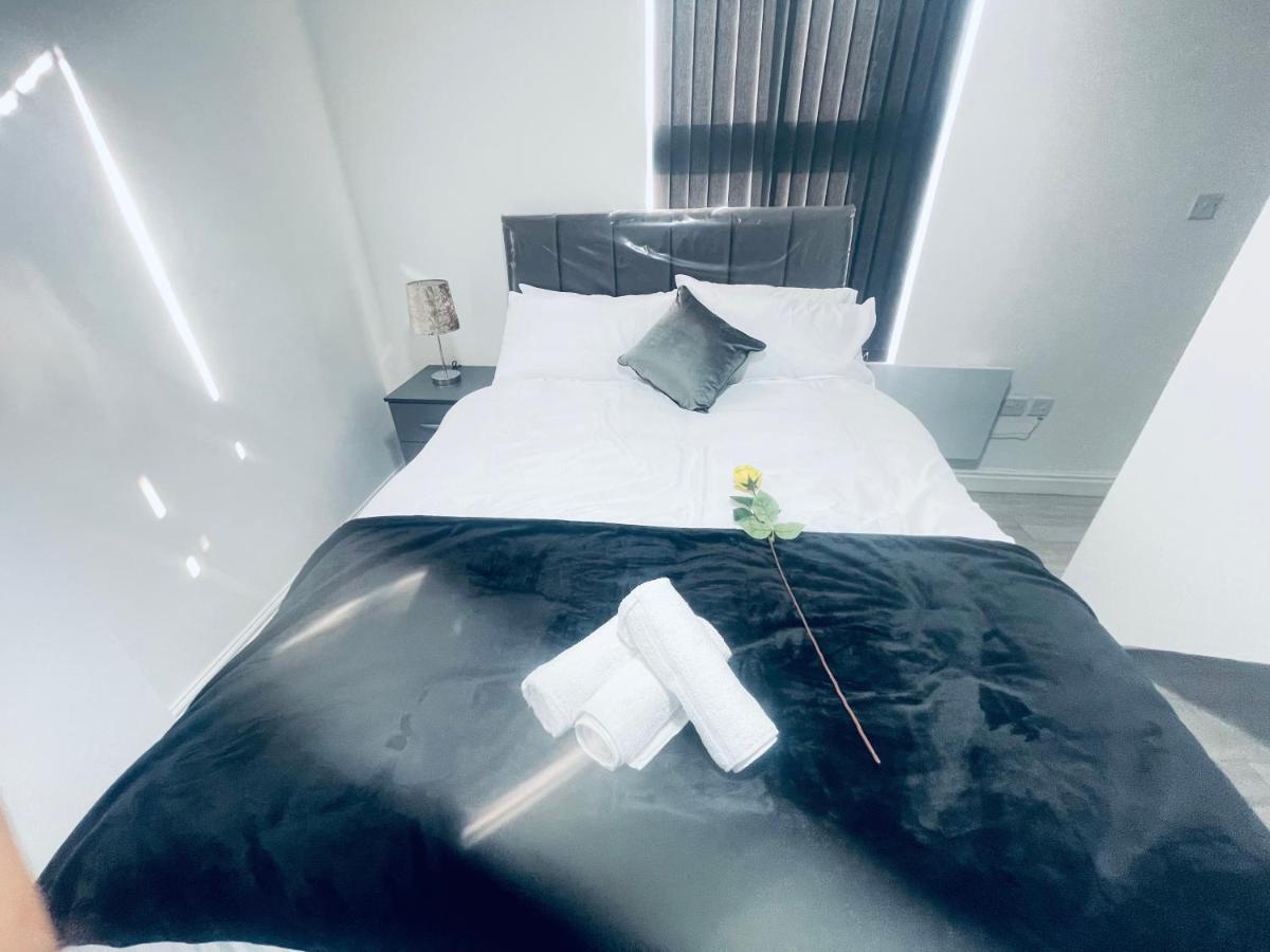 Apartment 1 Bed *