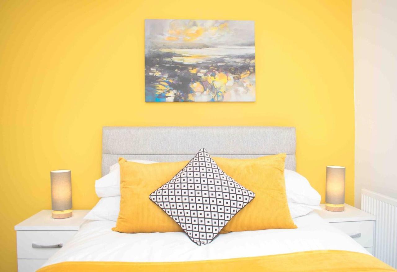 Exoticstay Apartments: Luxe City Centre Smart Apartment *