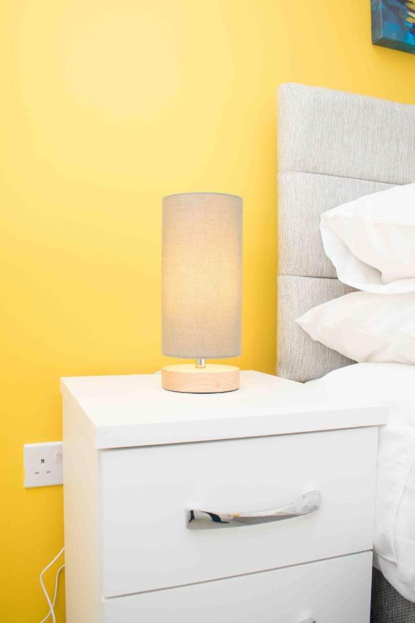Exoticstay Apartments: Luxe City Centre Smart Apartment