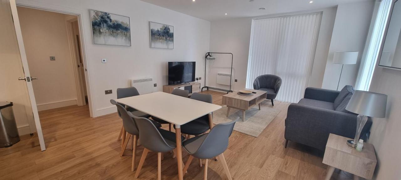 Luxury Centre - Chinatown - Smart Tv - Wifi *