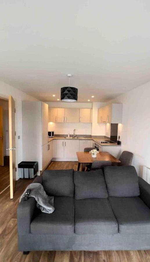 Apartment Modern 1-bed In *