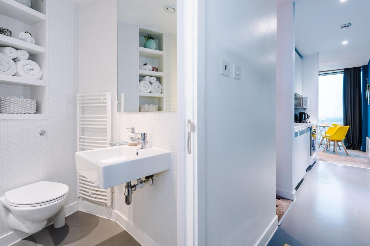 Luxury Centre Panorama: Professional's Haven *