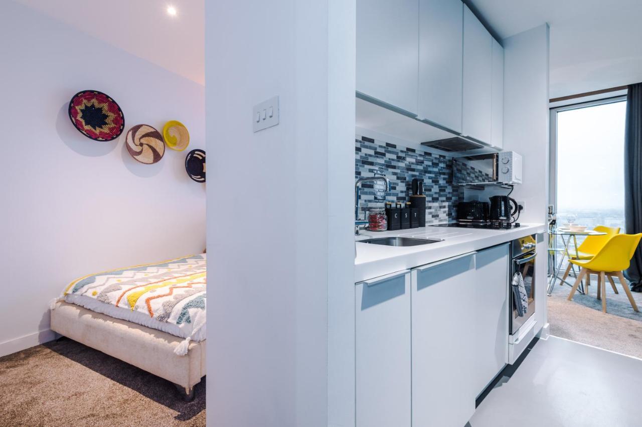 Luxury Centre Panorama: Professional's Haven *