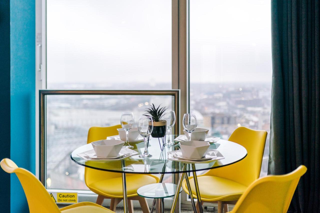 Apartment Luxury Centre Panorama: Professional's Haven