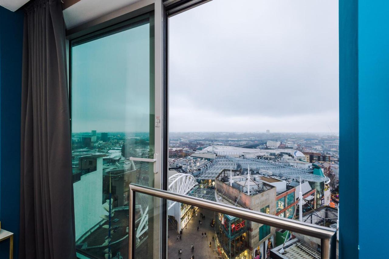 Luxury Centre Panorama: Professional's Haven Apartment Birmingham