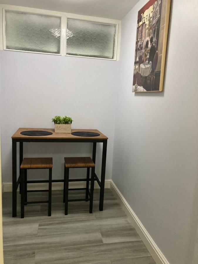 Centre Apartment *