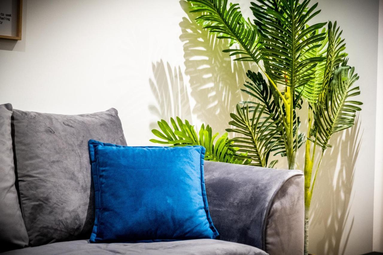 Exoticstay • New Build • Stylish 1-bedroom In The Centre • Wifi & Netflix • Self Check-in Apartment *
