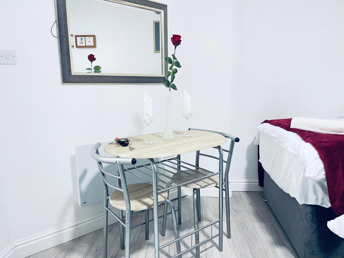 Apartment Beautiful 1 Bed Birmingham