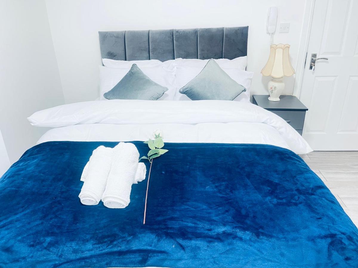 1 Bed Apartment
