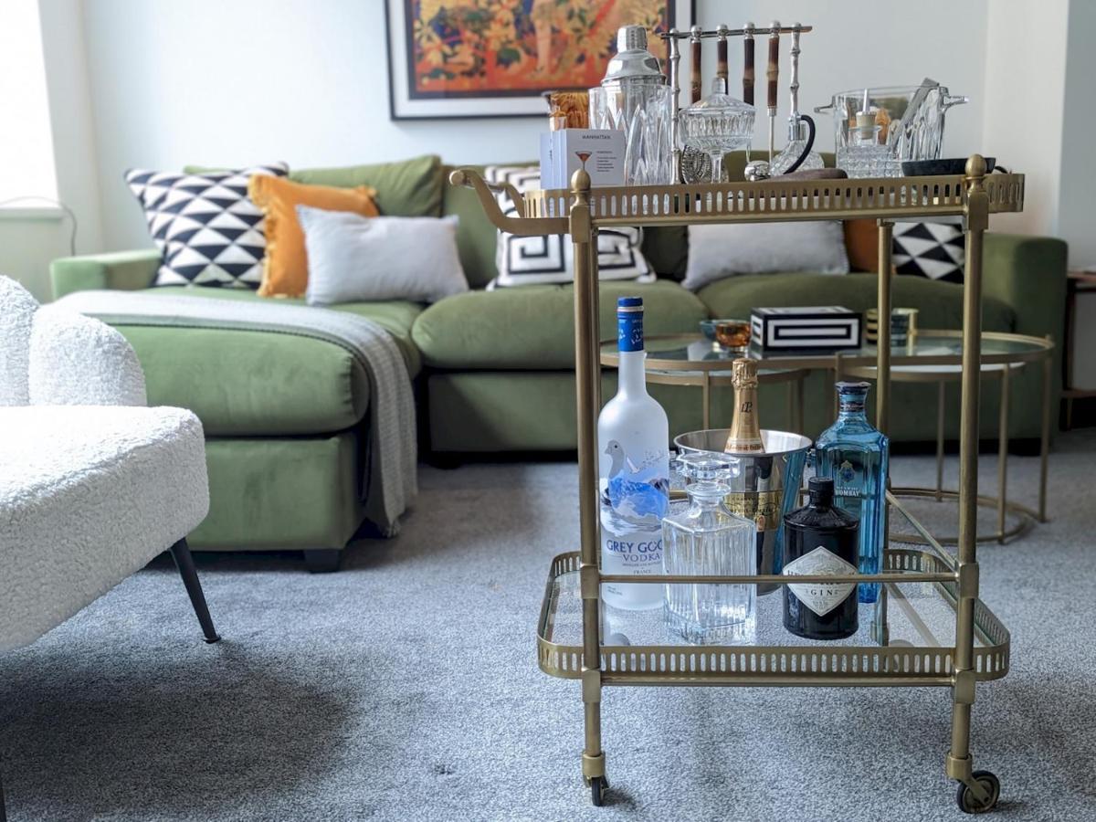 Pass The Keys High Specification Luxury Centre Apartment Birmingham