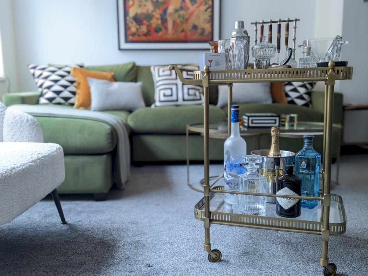Pass The Keys High Specification Luxury Centre Apartment Birmingham
