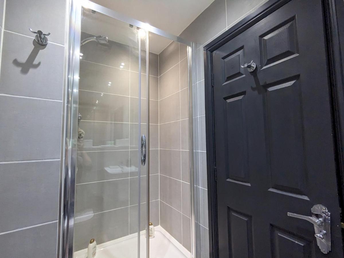 Pass The Keys High Specification Luxury Centre Apartment *