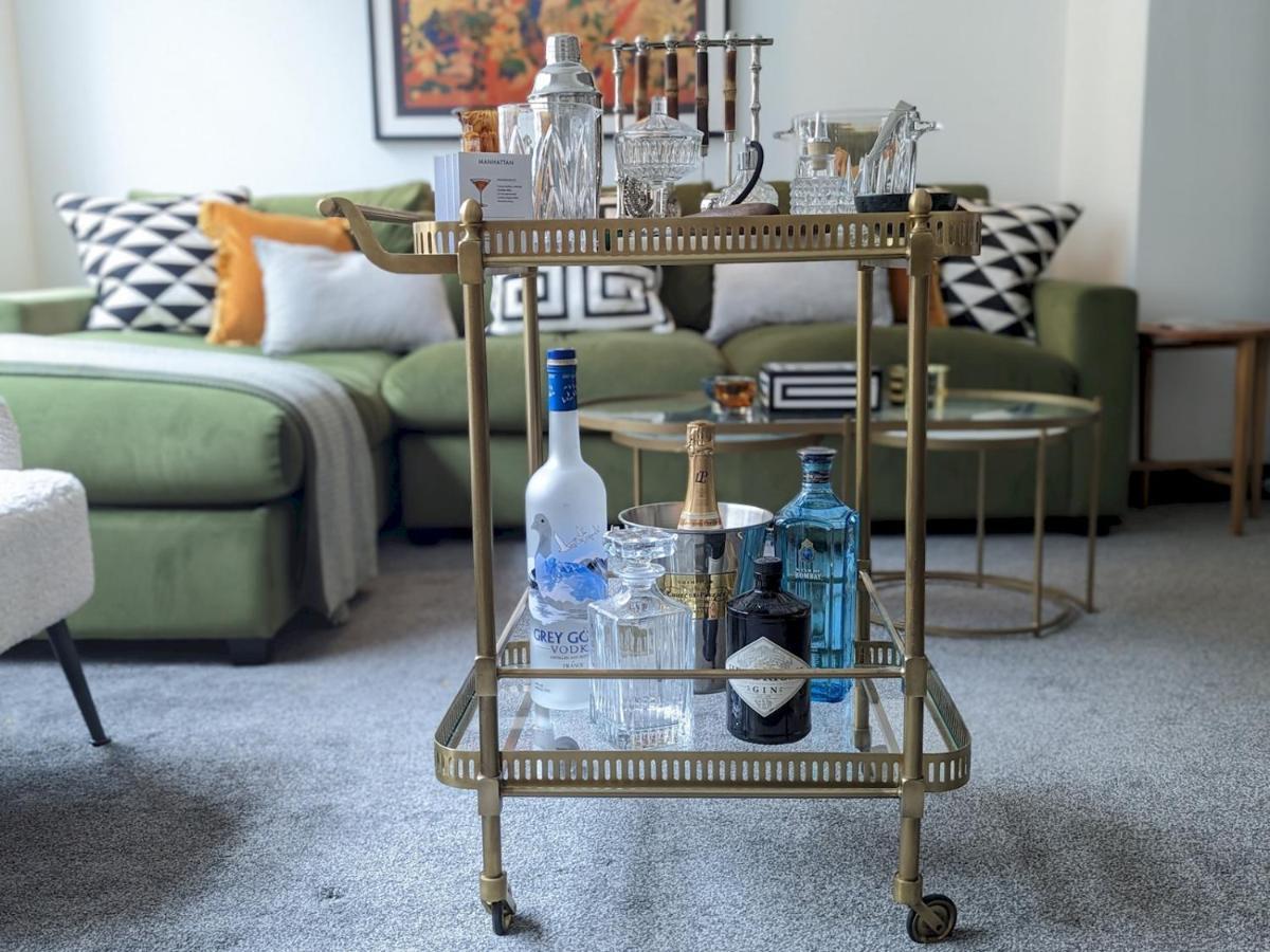 Pass The Keys High Specification Luxury Centre Apartment