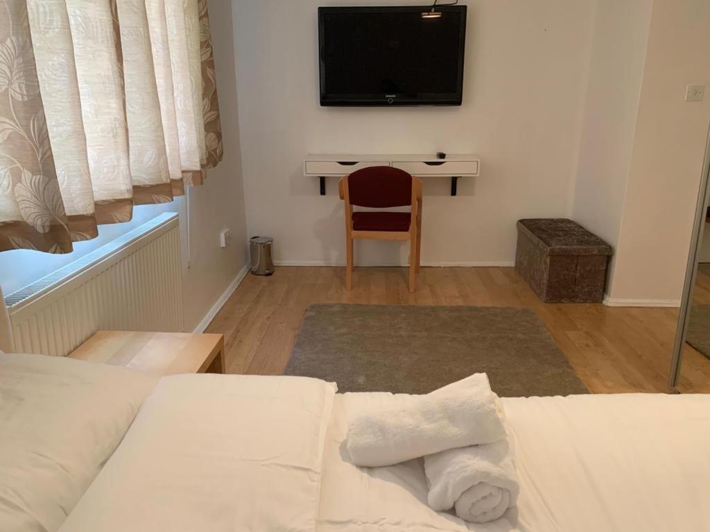 Birmingham City Guest House Apartment
