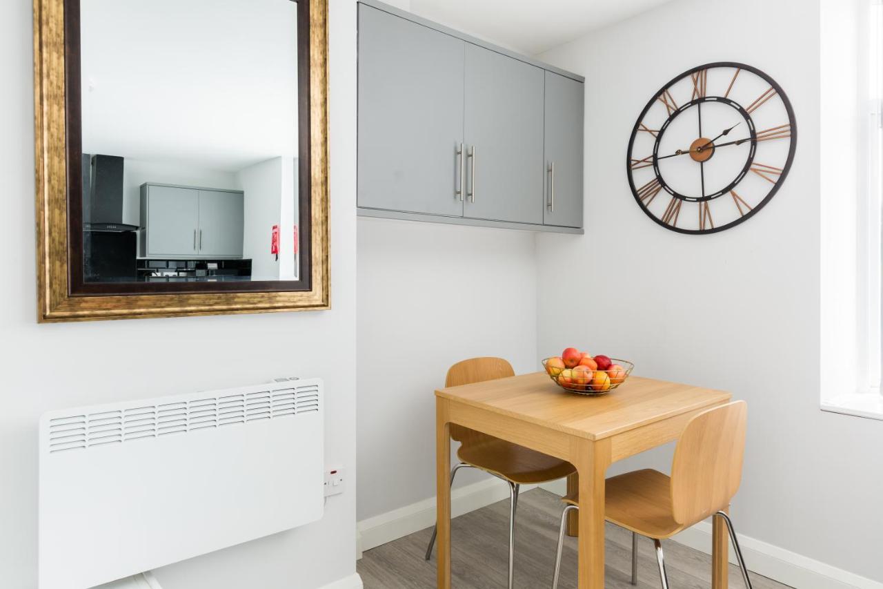 Hagley Road Apartments: Self-contained City Centre With Kitchen & Netflix Birmingham