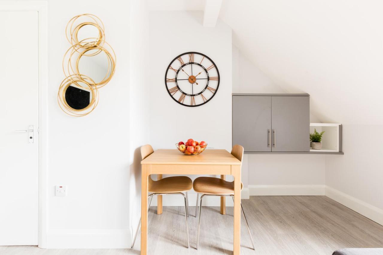 Apartment Hagley Road Apartments: Self-contained City Centre With Kitchen & Netflix Birmingham