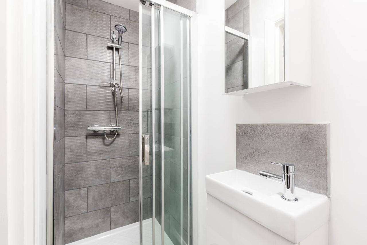 Hagley Road Apartments: Self-contained City Centre With Kitchen & Netflix Apartment *