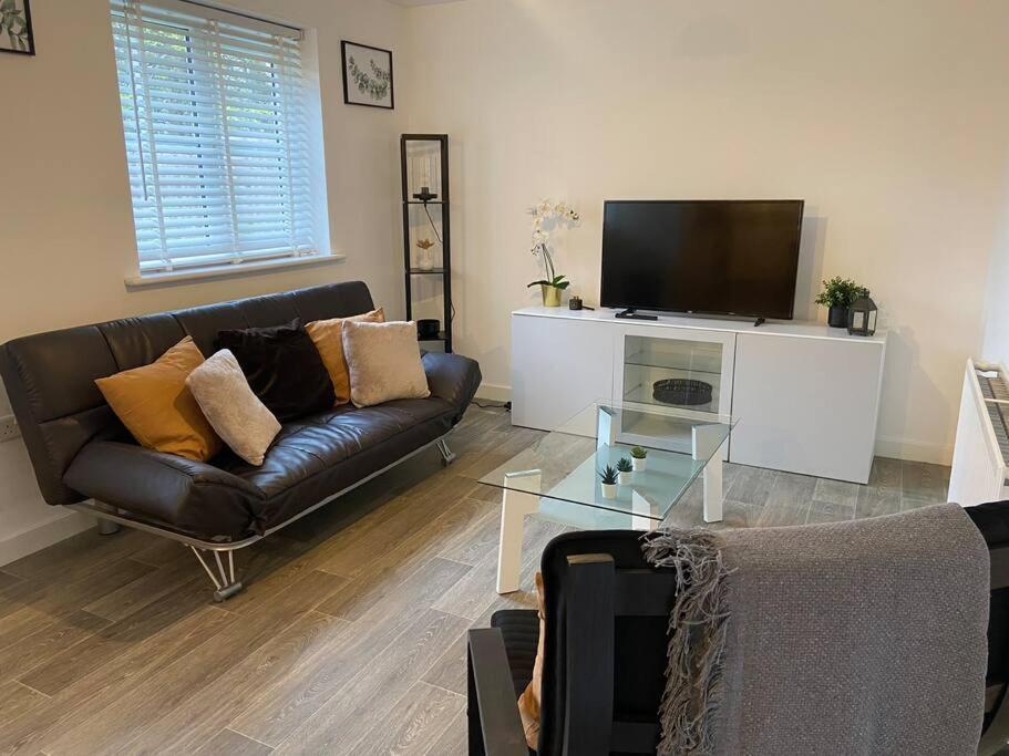 2 Bedroom Private Spacious In West Midlands Birmingham