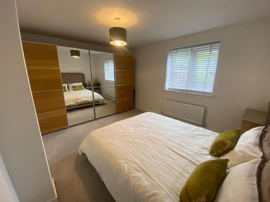 2 Bedroom Private Spacious In West Midlands Birmingham