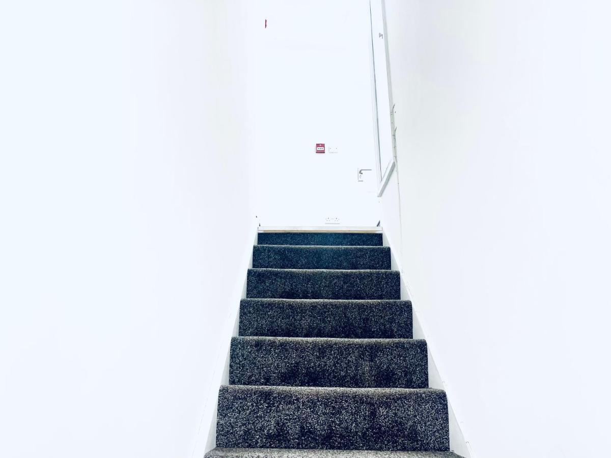 I Bed Apartment Birmingham