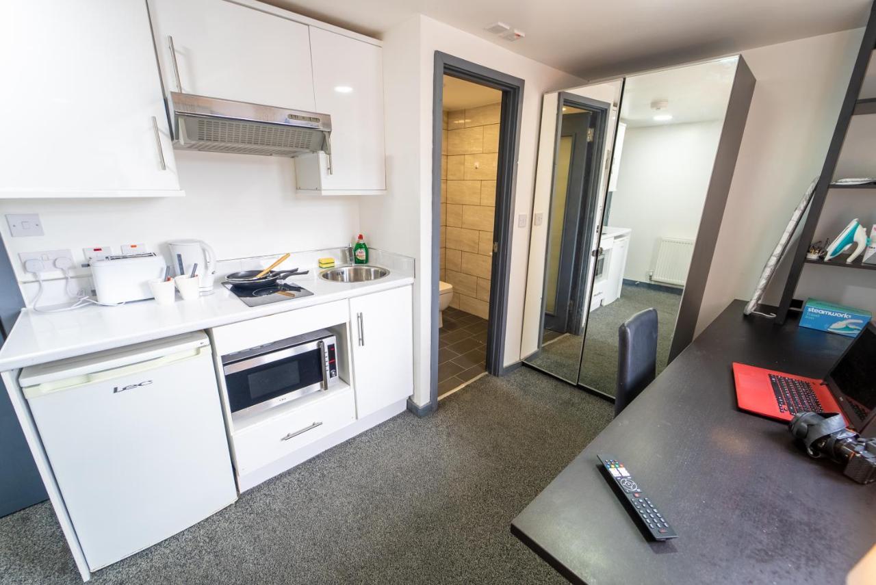 Beautiful 1-bed In *