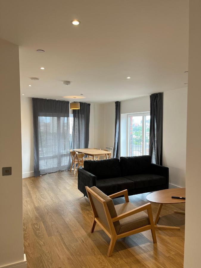 Luxury 2 Bedroom - Brand New Luxury Development. Apartment Birmingham