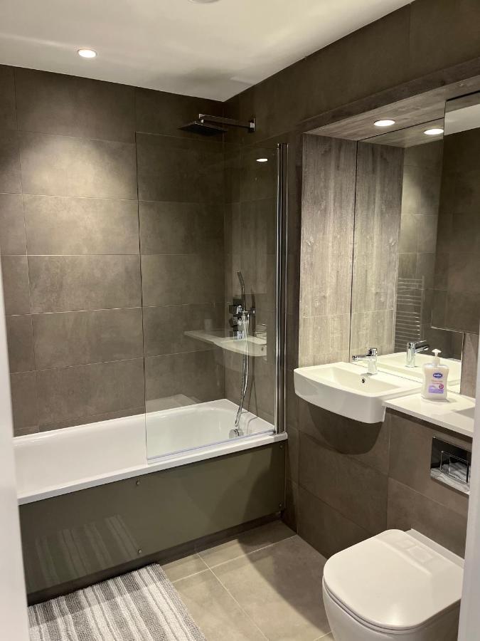 Luxury 2 Bedroom - Brand New Luxury Development. Apartment