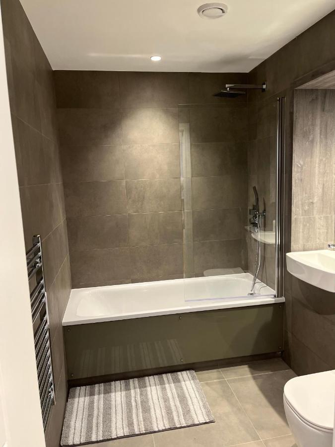 Apartment Luxury 2 Bedroom - Brand New Luxury Development. Birmingham
