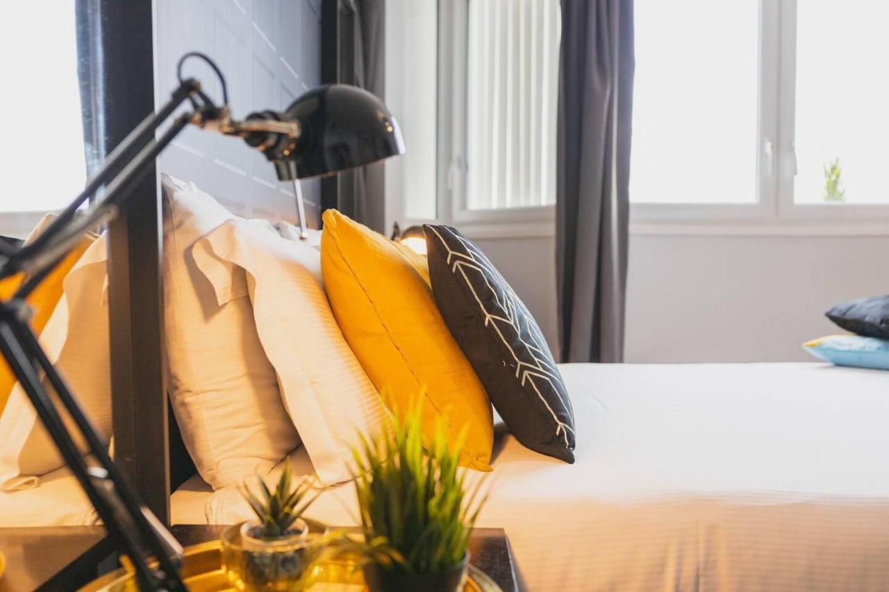 Luxury 9ine Stunning Broad Street Apartment Birmingham