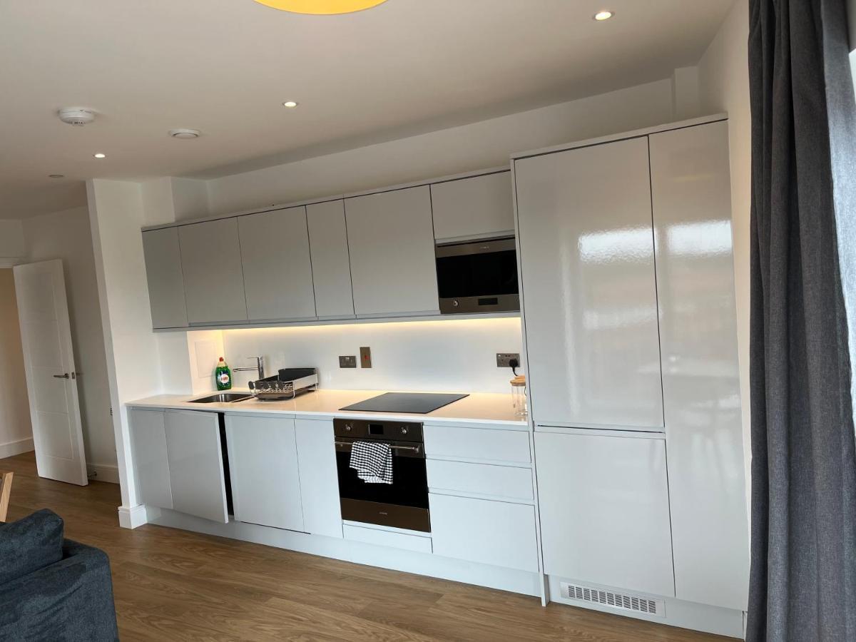 Apartment Luxury 2 Bedroom - Brand New Luxury Development.