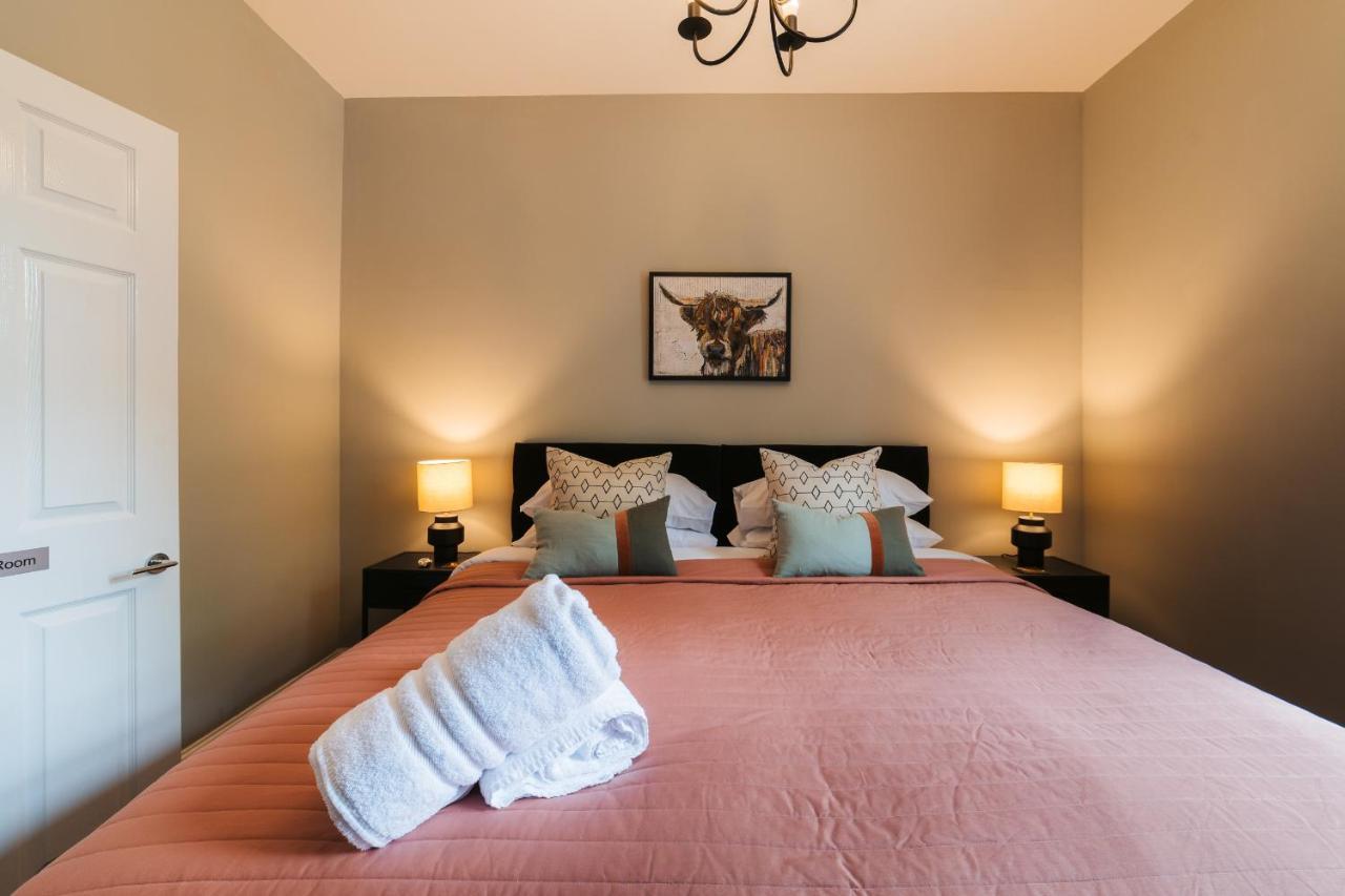Holiday home Boutique, Modern For Families, Contractors, Fast Wifi, Free Netflix Birmingham